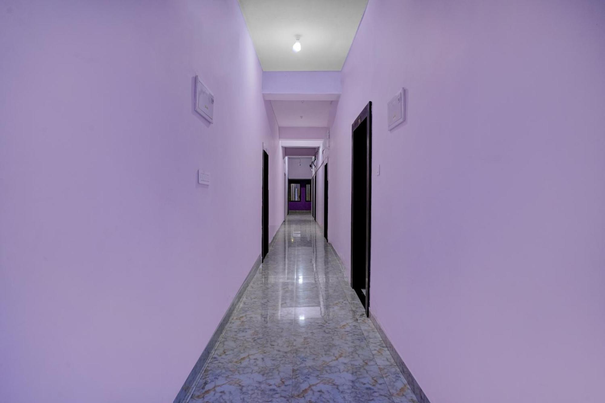 Oyo Flagship Hotel Ashok Vatika Banquet Hall رانشي المظهر الخارجي الصورة